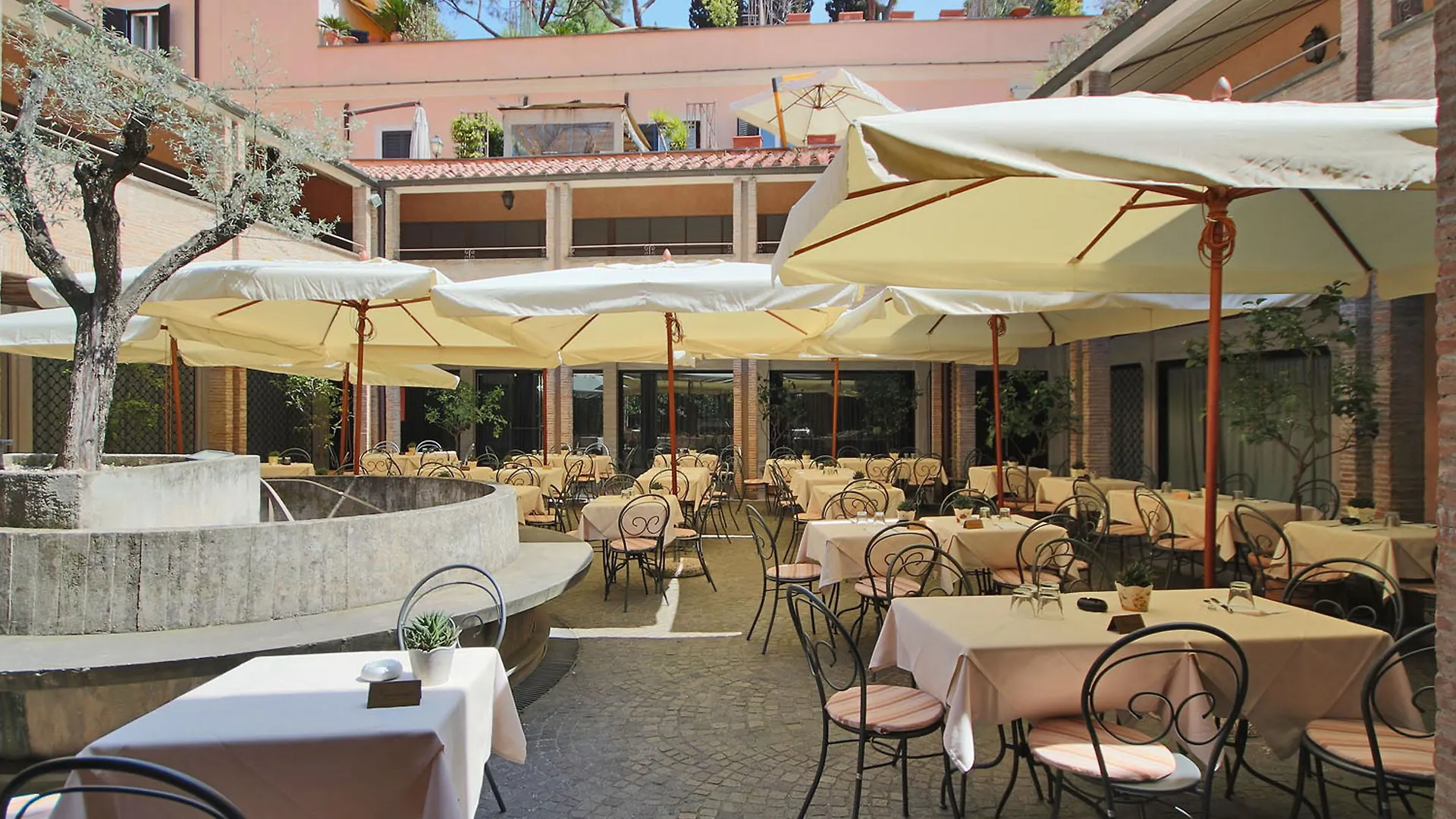 Piazzetta Margutta - My Extra Home Rome Italy