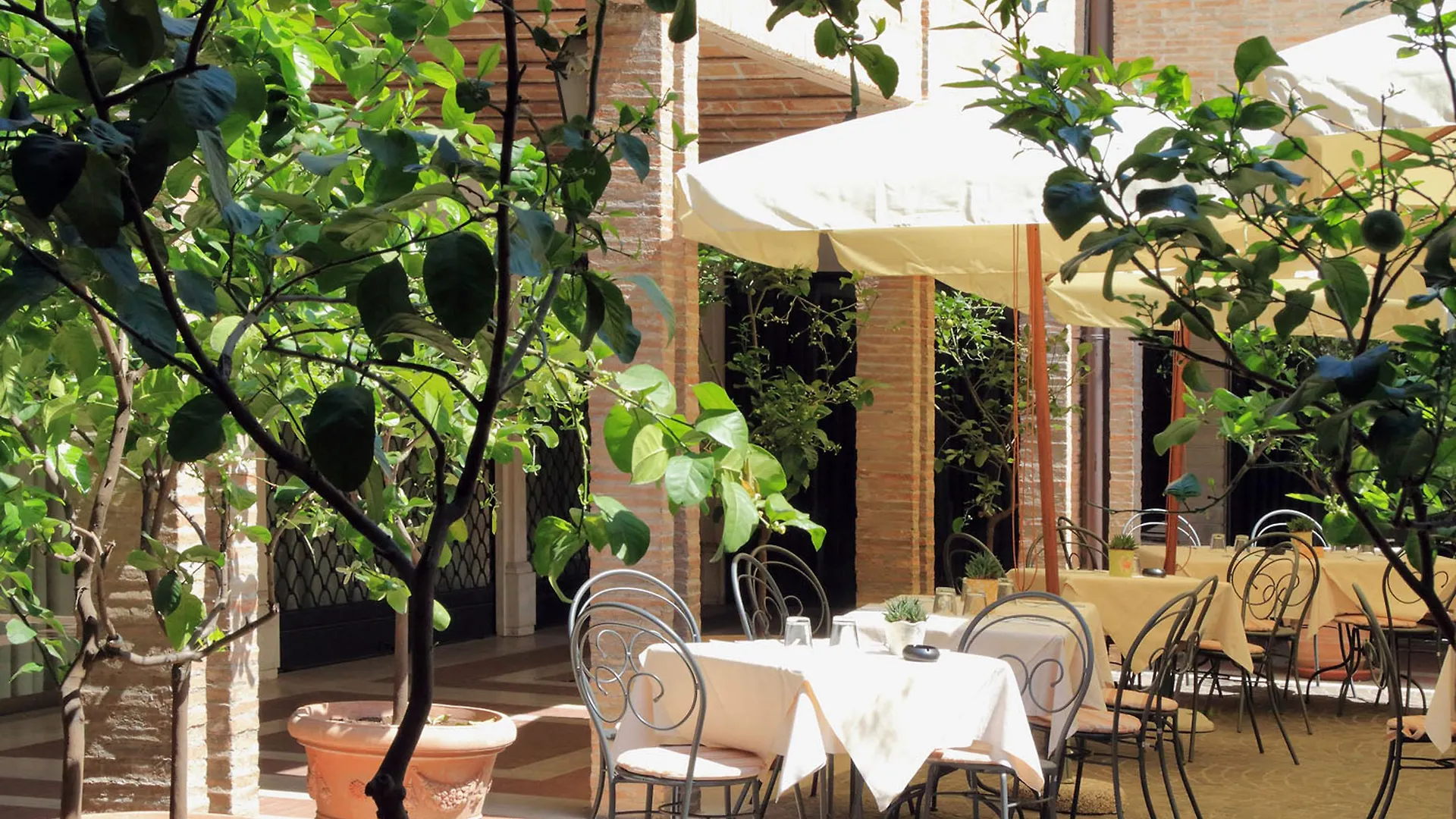 Piazzetta Margutta - My Extra Home Rome Apartment