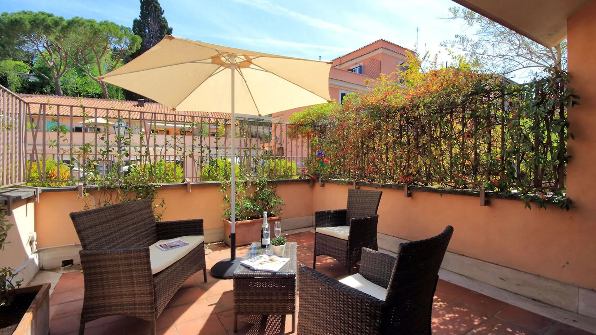 Piazzetta Margutta - My Extra Home Rome